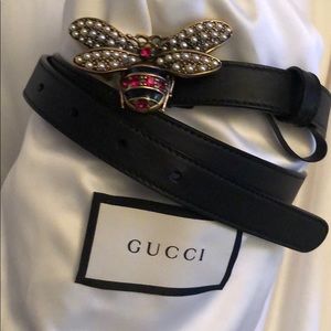 Gucci bug belt